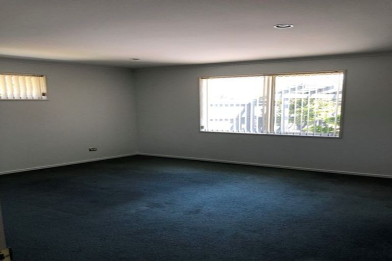 Photo of property in 10 Joe Burns Place, Wigram, Christchurch, 8042