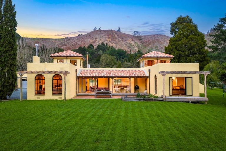 Photo of property in 767 Woodcocks Road, Kaipara Flats, Warkworth, 0981