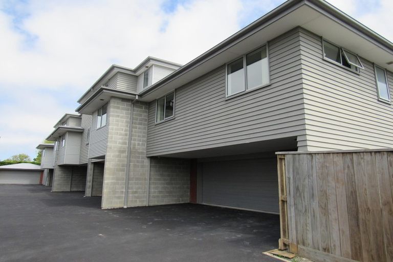 Photo of property in 172b Edgeware Road, Edgeware, Christchurch, 8013