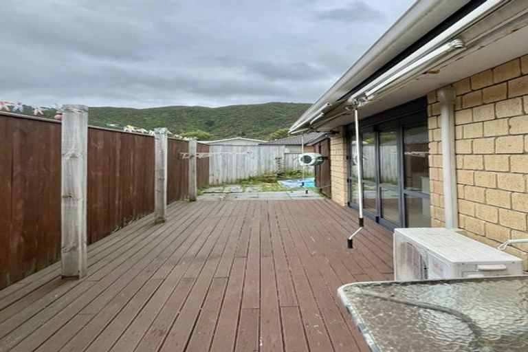 Photo of property in 37 Fraser Colman Grove, Wainuiomata, Lower Hutt, 5014