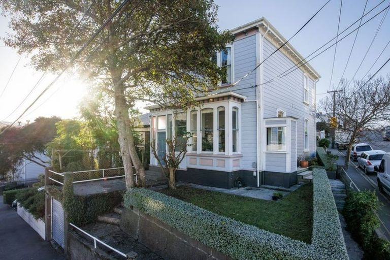 Photo of property in 19 Armour Avenue, Mount Victoria, Wellington, 6011