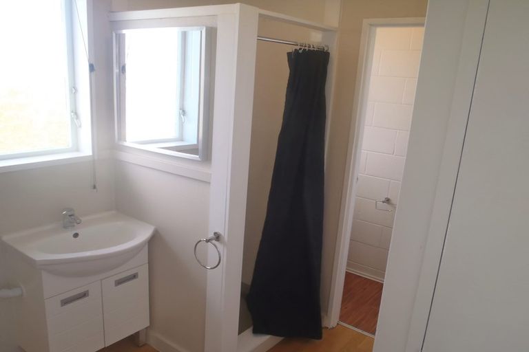 Photo of property in 10f Moana Grove, Waiwhetu, Lower Hutt, 5010