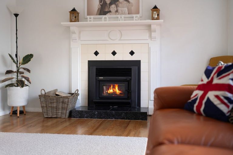 Photo of property in 10 Glover Street, Leamington, Cambridge, 3432