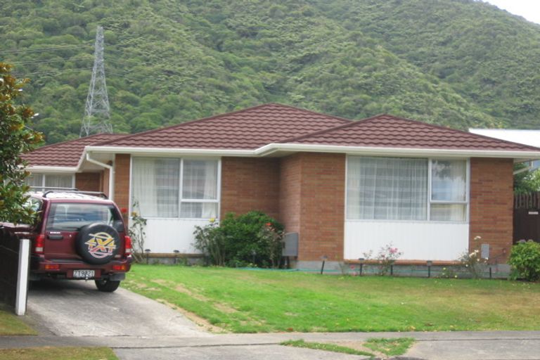 Photo of property in 19 Harvard Grove, Totara Park, Upper Hutt, 5018