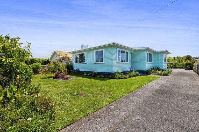 Photo of property in 44 Celia Street, Stratford, 4332