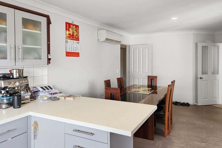 Photo of property in 29 Moana Grove, Waiwhetu, Lower Hutt, 5010