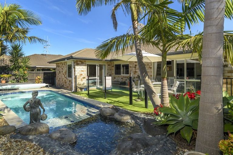 Photo of property in 619 Grenada Street, Papamoa Beach, Papamoa, 3118