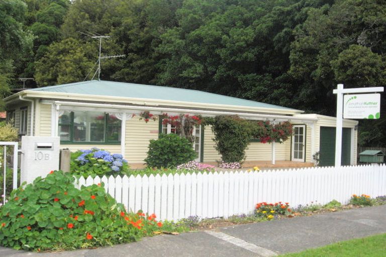 Photo of property in 12b Beach Road, Pahurehure, Papakura, 2113