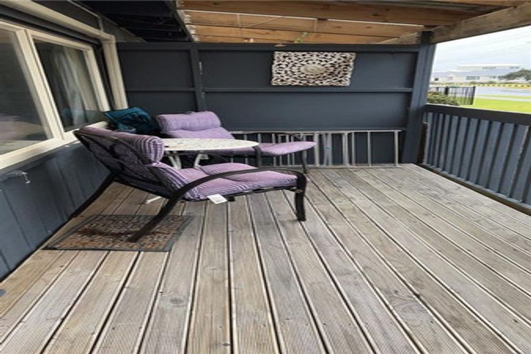 Photo of property in 3/130 Pukehina Parade, Pukehina, 3189