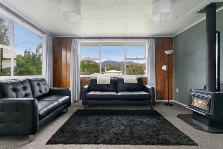 Photo of property in 21 Runuku Grove, Turangi, 3334