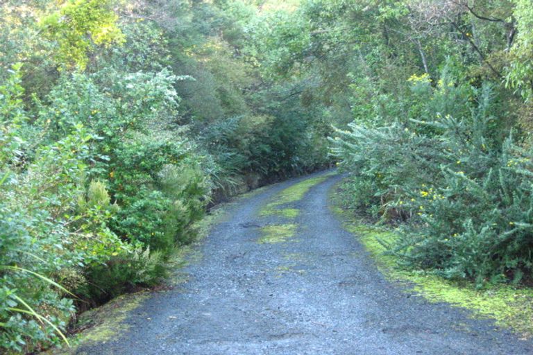 Photo of property in 218 Doctors Point Road, Waitati, 9085