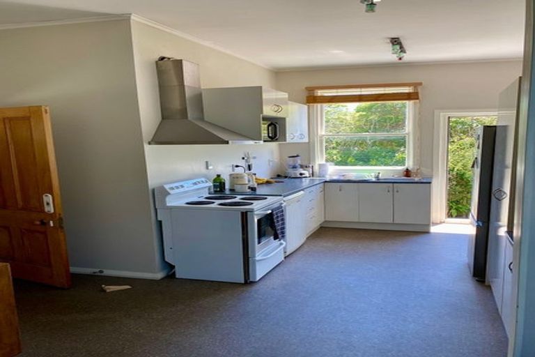 Photo of property in 24a Waripori Street, Berhampore, Wellington, 6023