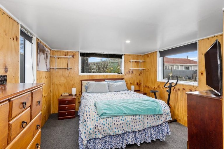 Photo of property in 15 Tauiwi Crescent, Hei Hei, Christchurch, 8042