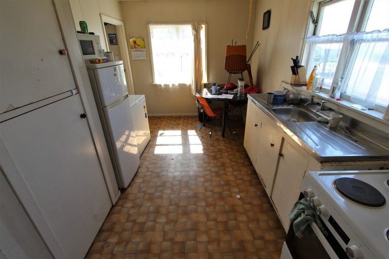 Photo of property in 17 Tay Street, Tokoroa, 3420