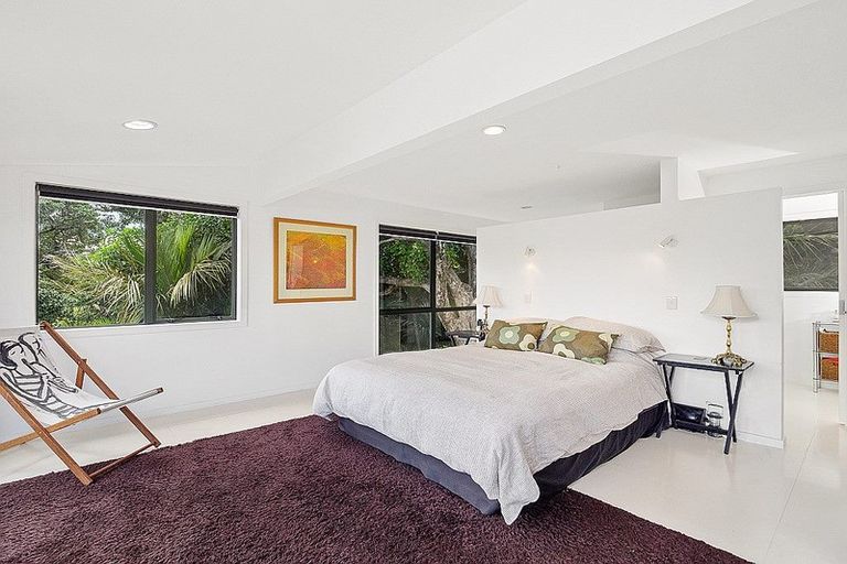 Photo of property in 51 Buckleton Road, Tawharanui Peninsula, Matakana, 0986