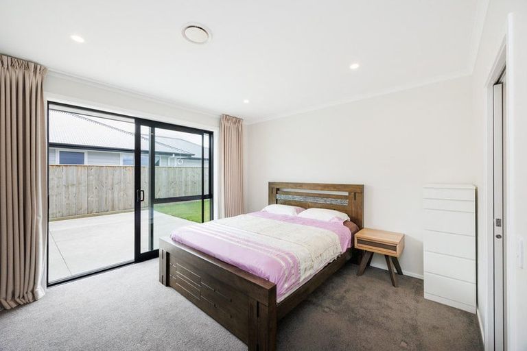 Photo of property in 62 Accolade Street, Maewa, Feilding, 4702