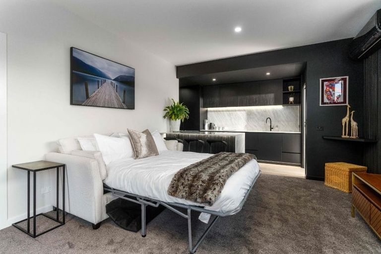 Photo of property in 431a Barbadoes Street, Edgeware, Christchurch, 8013