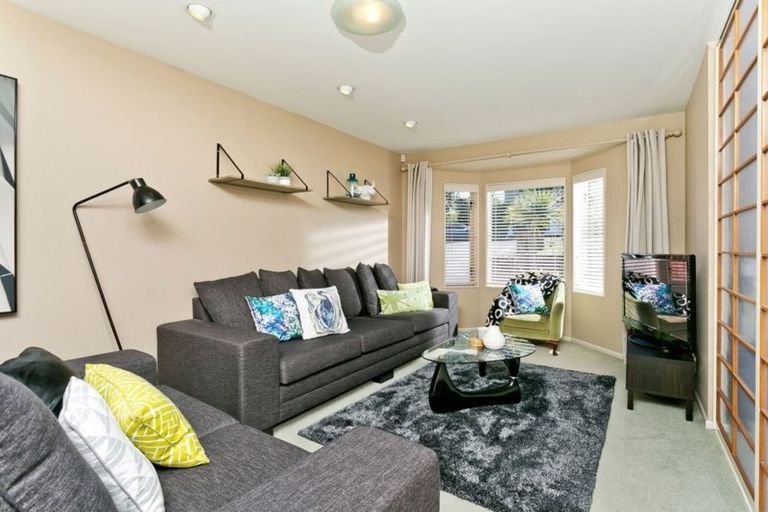 Photo of property in 2/48 Onepoto Road, Hauraki, Auckland, 0622