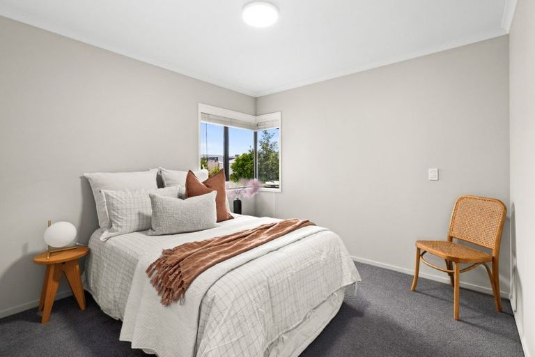 Photo of property in 14 Arbuckle Road, Frimley, Hastings, 4120