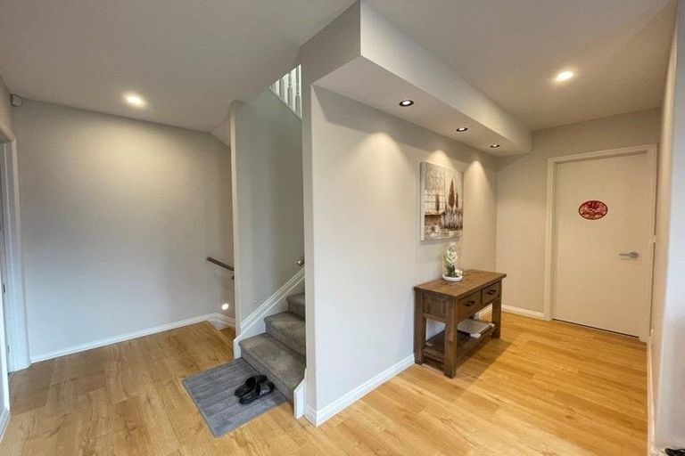 Photo of property in 5 Moko Lane, Greenhithe, Auckland, 0632