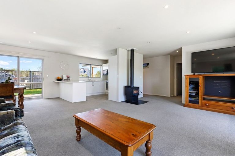 Photo of property in 16 Brighton Street, Leithfield, Amberley, 7481
