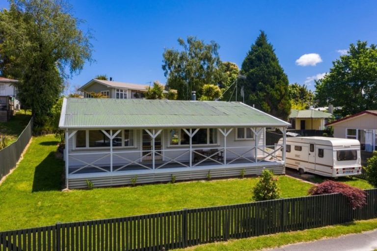 Photo of property in 2/57 Hinemoa Avenue, Taupo, 3330