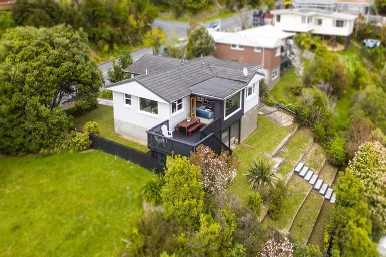 Photo of property in 16 Duncraig Street, Silverstream, Upper Hutt, 5019
