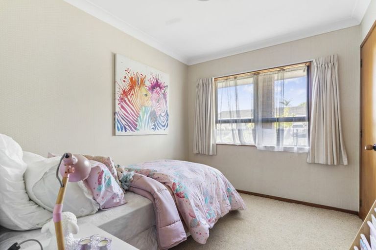Photo of property in 6a Reidy Place, Pukekohe, 2120