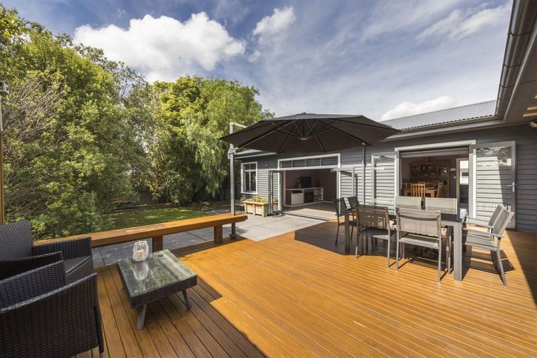 Photo of property in 107 Fitzroy Street, Terrace End, Palmerston North, 4410