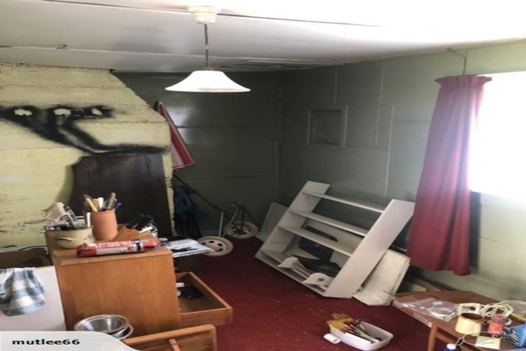 Photo of property in 49 Blaydon Street, Waikaia, 9778