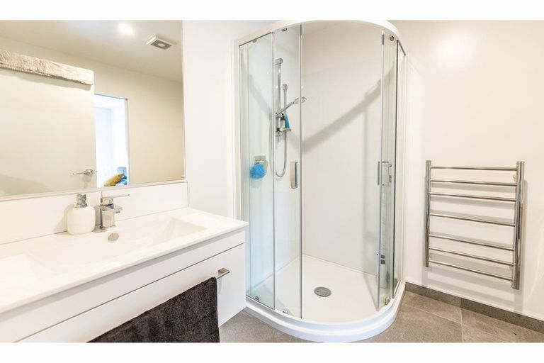 Photo of property in 6/255 Kilmore Street, Christchurch Central, Christchurch, 8011