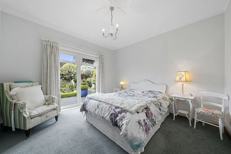 Photo of property in 38 Handyside Street, Tawa, Wellington, 5028