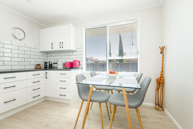 Photo of property in 1/47 Kawau Crescent, Bromley, Christchurch, 8062