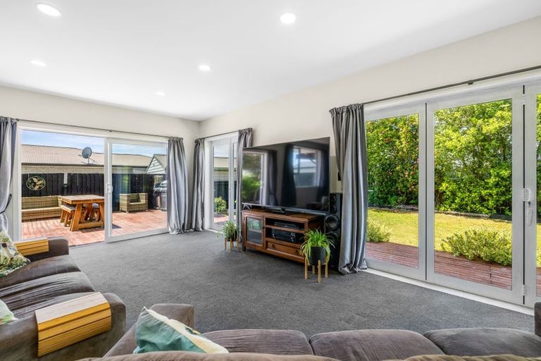 Photo of property in 28 Sapphire Street, Casebrook, Christchurch, 8051
