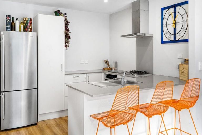 Photo of property in 34 Dignity Street, Papakura, 2110