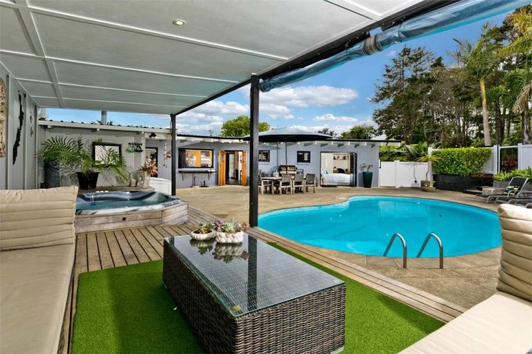 Photo of property in 53a Greenhithe Road, Greenhithe, Auckland, 0632