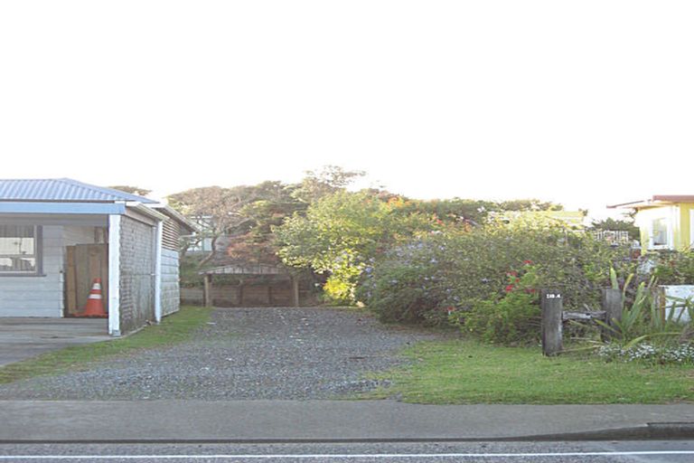 Photo of property in 18 Wharemauku Road, Raumati Beach, Paraparaumu, 5032
