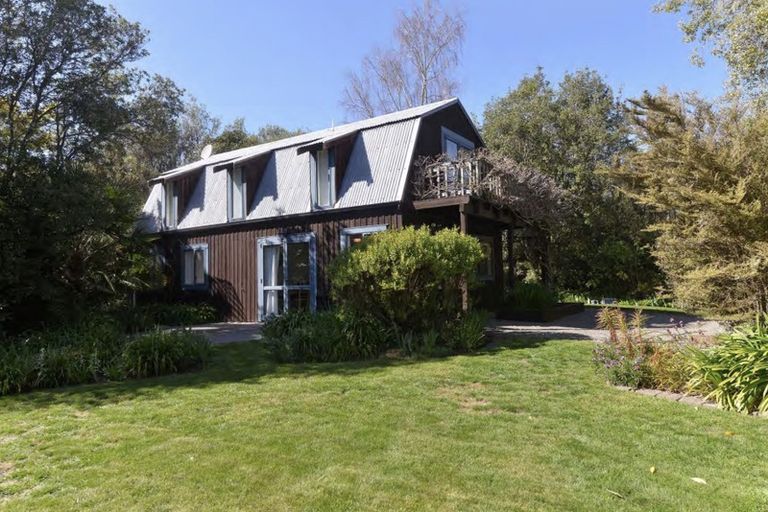 Photo of property in Atholwood Luxury Accommodation, 118 Bronte Road East, Bronte, Upper Moutere, 7173