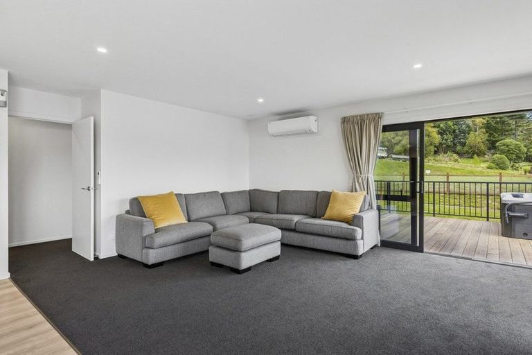 Photo of property in 6 Batham Way, Broad Bay, Dunedin, 9014