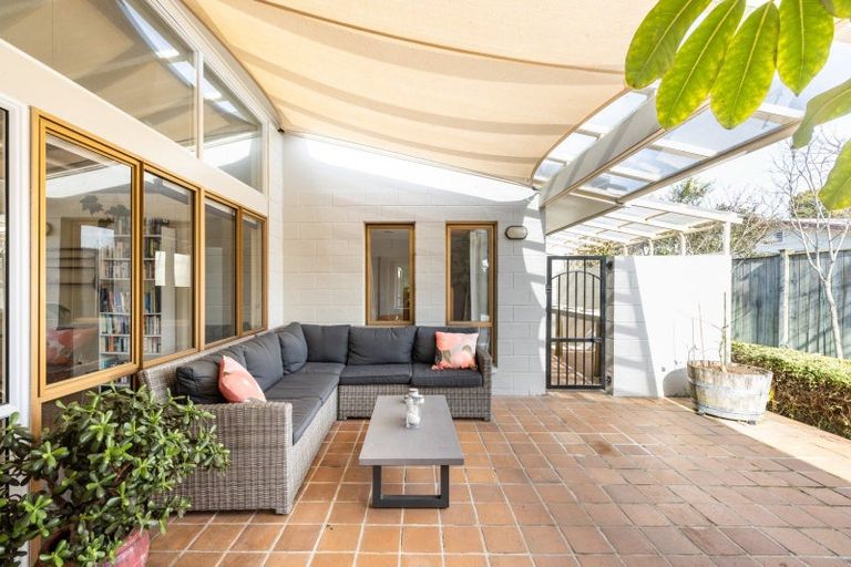 Photo of property in 35a Lucknow Road, Havelock North, 4130