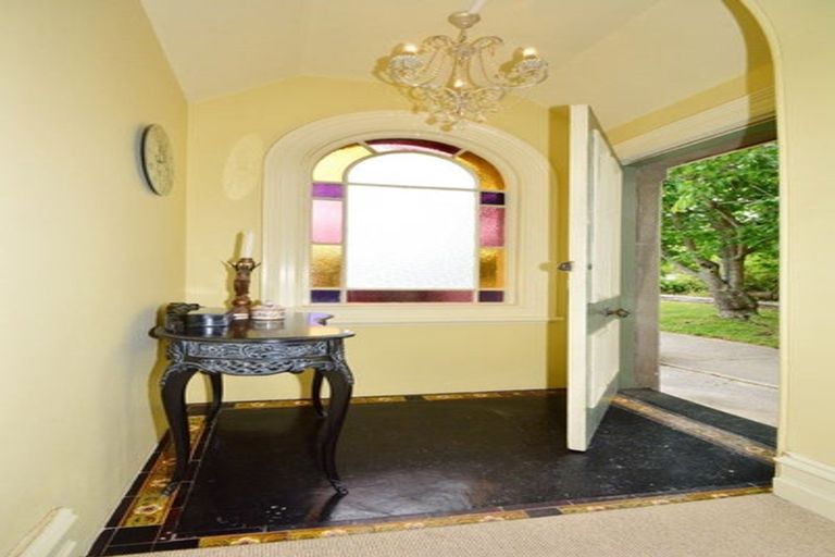 Photo of property in 20 Peel Street, Lawrence, 9532