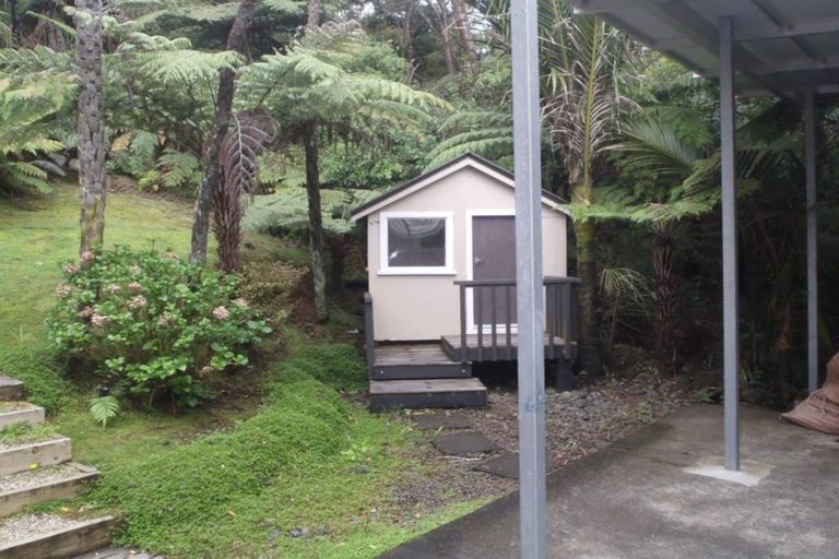 Photo of property in 29 Takahe Road, Titirangi, Auckland, 0604