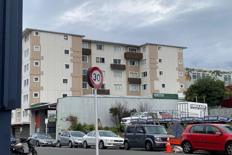 Photo of property in Martin Square Apartments, 403/20 Martin Square, Te Aro, Wellington, 6011