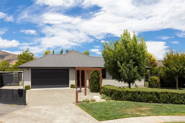 Photo of property in 17 Hilton Place, Blenheim, 7201