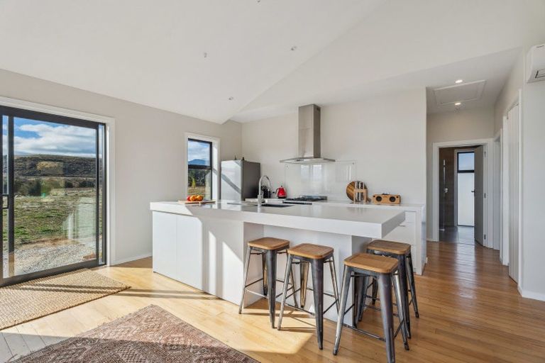 Photo of property in 217 Stevenson Road, Wanaka, 9382