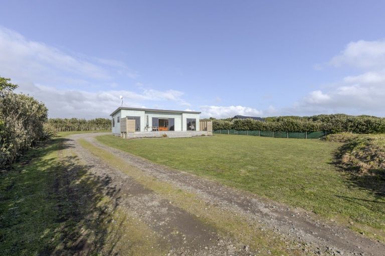 Photo of property in 428 Coast Road, Warea, New Plymouth, 4381