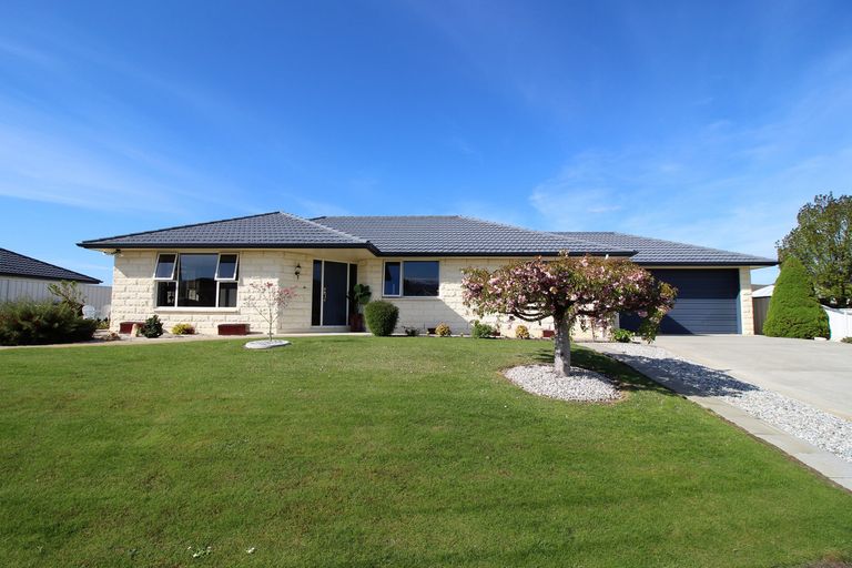 Photo of property in 19 Orchard Drive, Alexandra, 9320