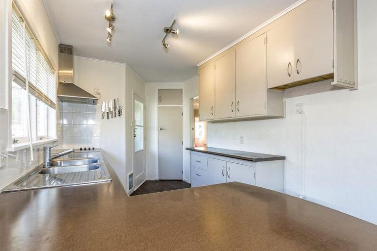 Photo of property in 23 Crisp Avenue, Pukekohe, 2120