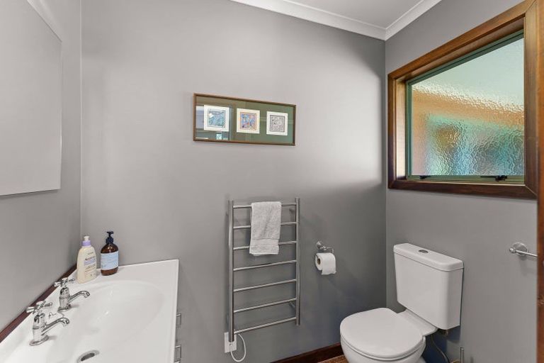 Photo of property in 2 Kitchener Street, Te Horo Beach, Otaki, 5581