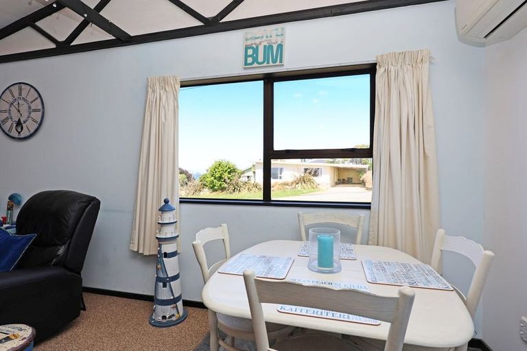 Photo of property in 32 Harbour Terrace, Kakanui, Oamaru, 9495